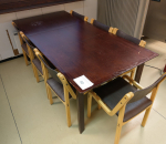 Pöytä ja 7 kpl tuoli (52)