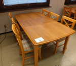 Pöytä ja 6 kpl tuoli (65)