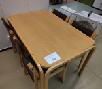 Pöytä ja 4 kpl tuoli (69)