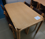 Pöytä ja 4 kpl tuoli (78)