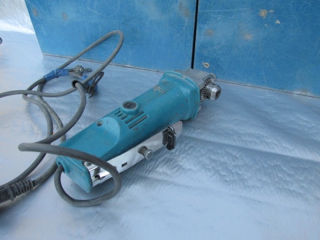 Kulmaporakone Makita DA3000R